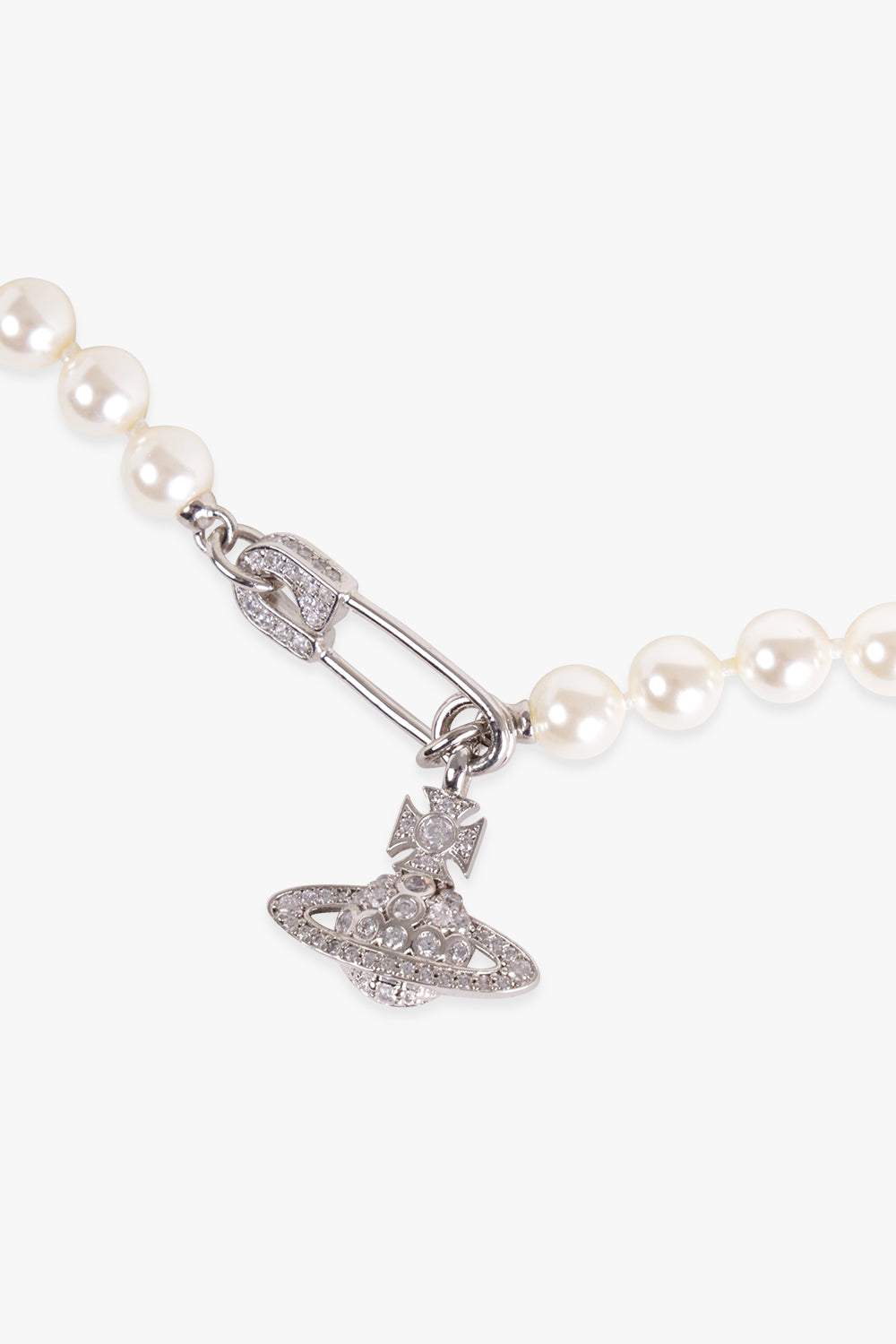 vivienne westwood LUCRECE PEARL NECKLACE, 女裝, 飾物及配件, 頸鍊- Carousell