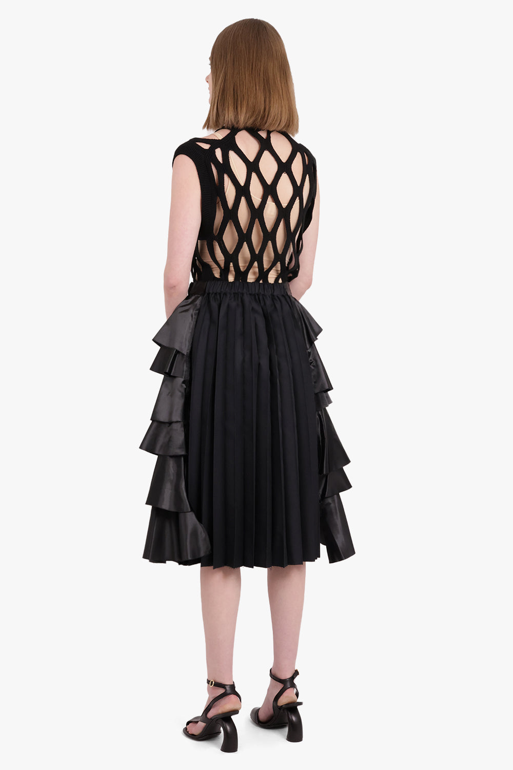 BLACK COMME DES GARÇONS SKIRTS Ruffle Layer Midi Skirt with Back Pleating | Black