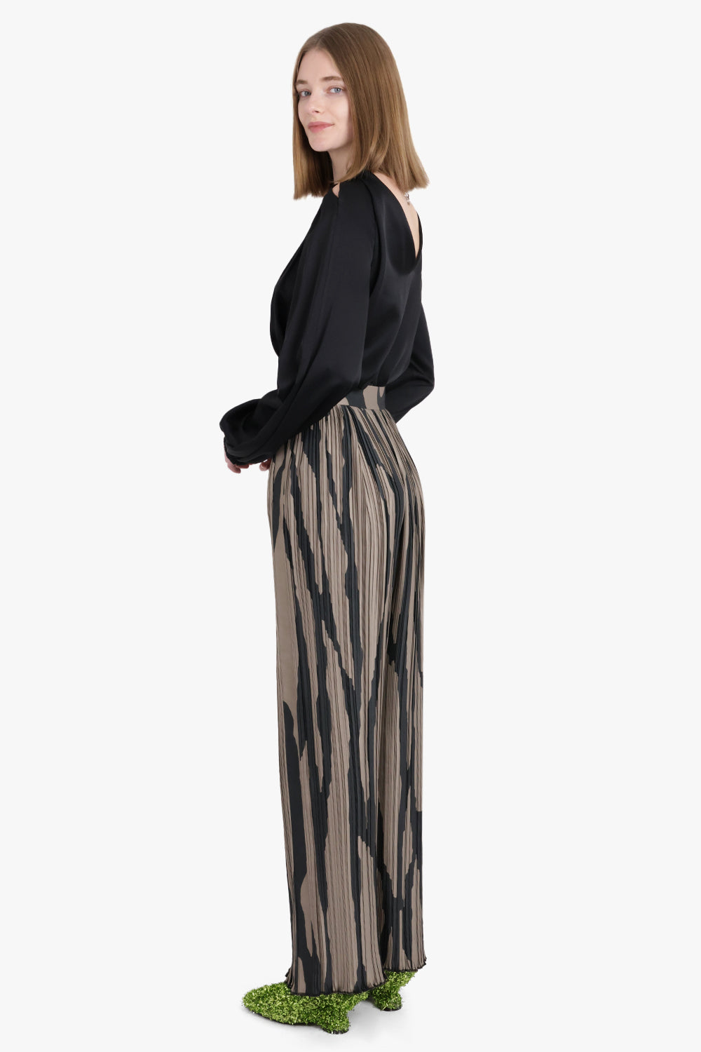 LANVIN RTW Abstract Stripe Pleat Wide Leg Pant | Grey/Black