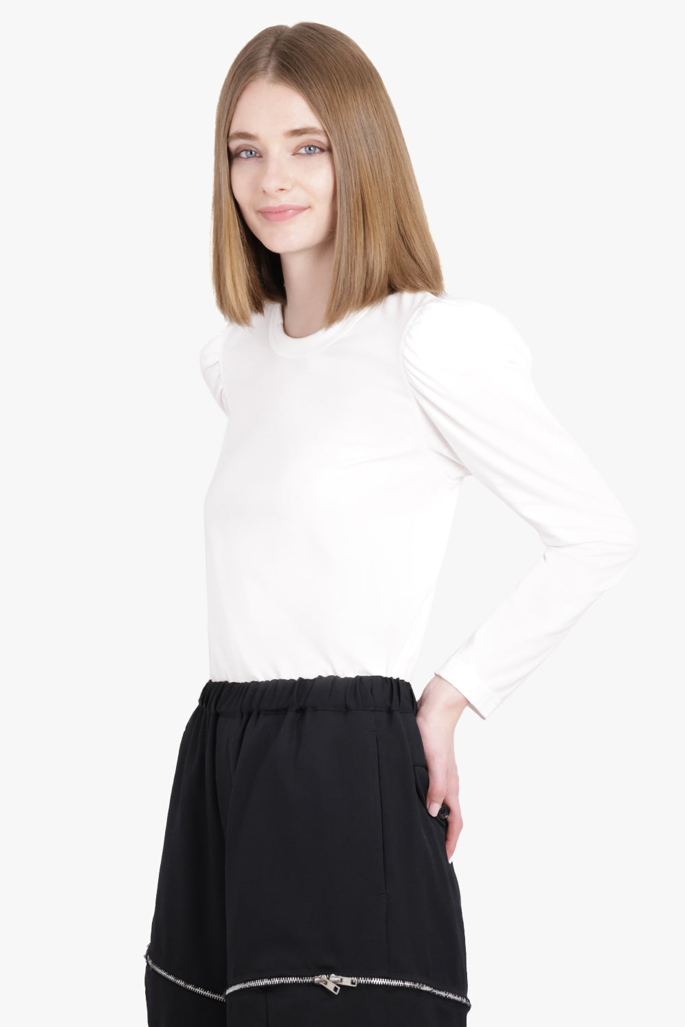 NOIR KEI NINOMIYA RTW Ruched Shoulder L/S Top | White