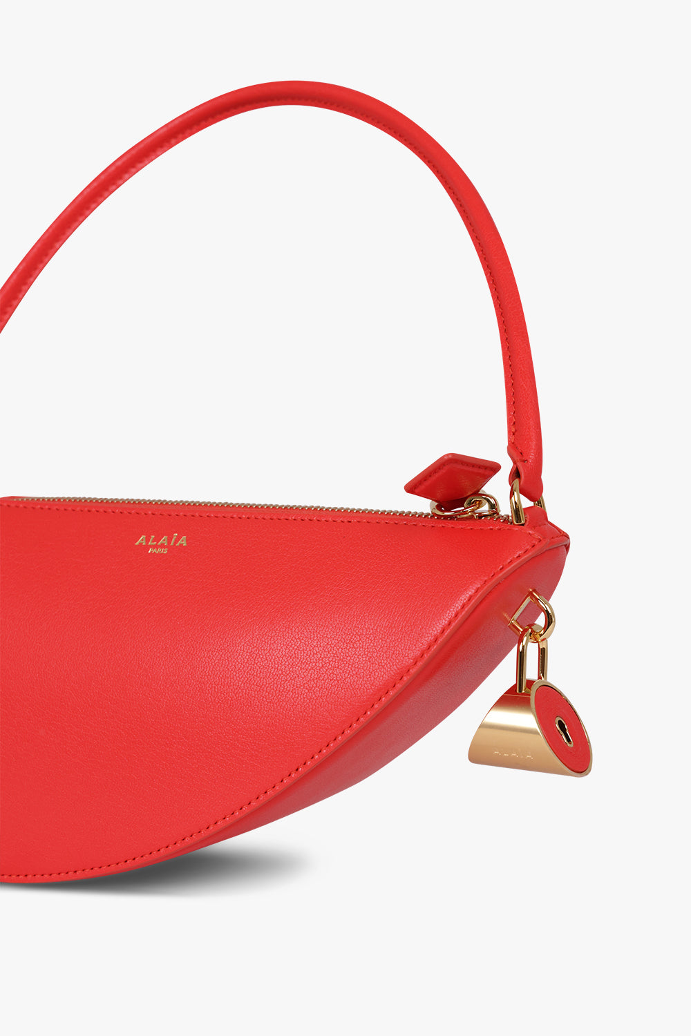 ALAIA BAGS RED / ROUGE Le Demi Coeur Half Heart Shoulder Bag | Red