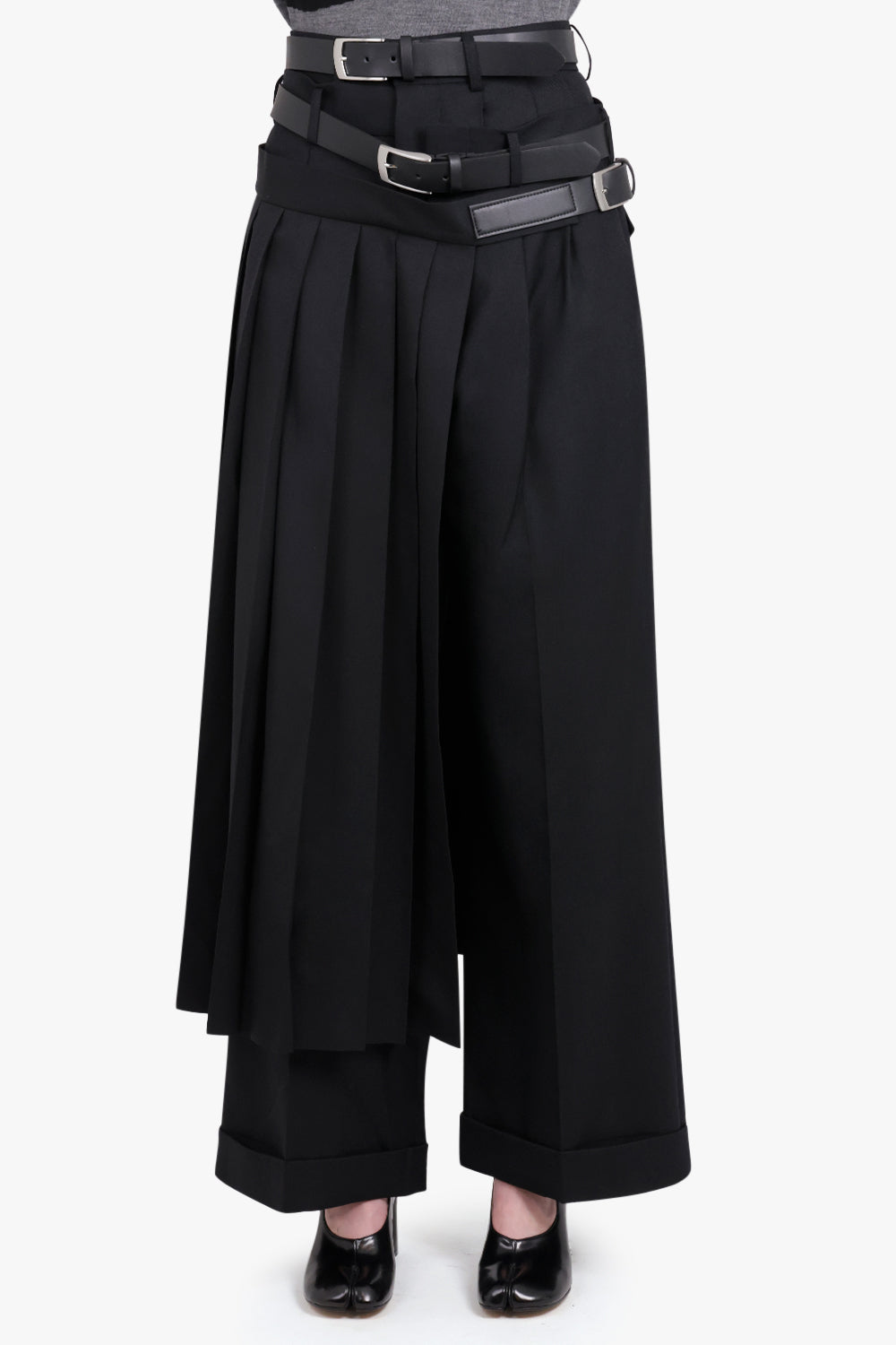 JUNYA WATANABE RTW Buckle Detail Cross Over Pleat Panel Pant | Black