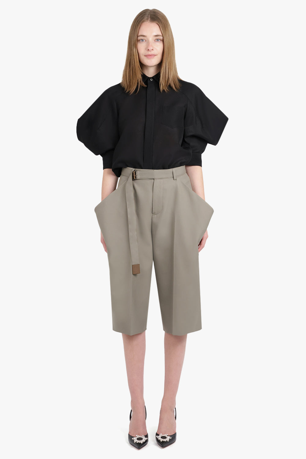 SACAI RTW Exaggerated Pocket Detail Crop Pant | Taupe