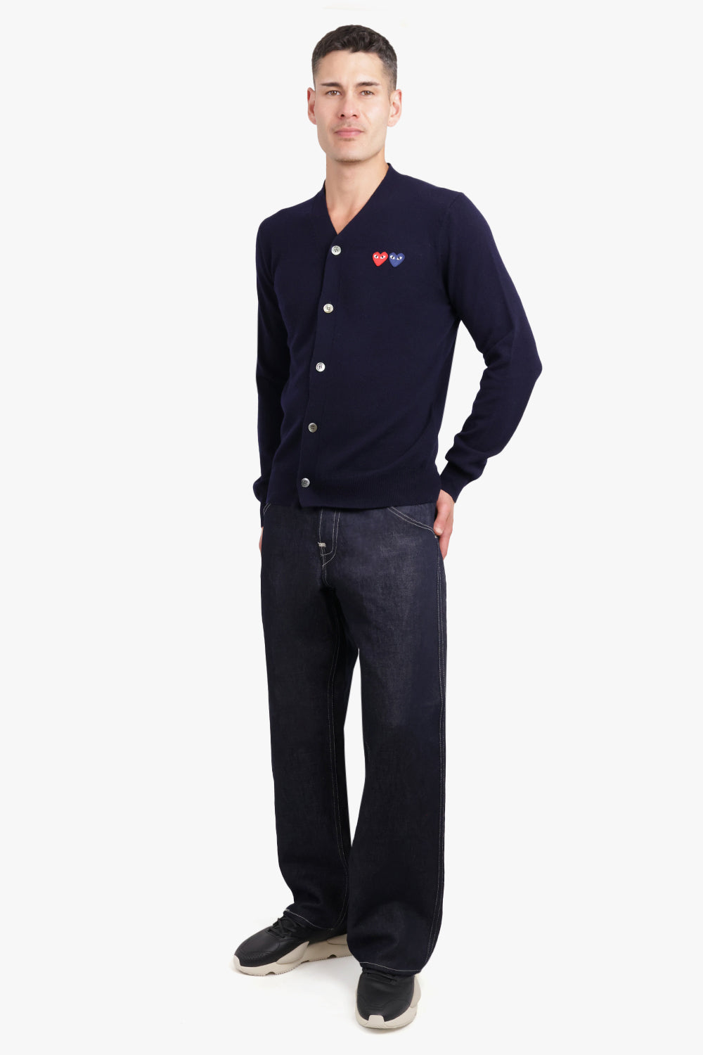 COMME DES GARCONS PLAY RTW PLAY MENS V-NECK DOUBLE HEART CARDIGAN | NAVY/RED&BLUE HEARTS