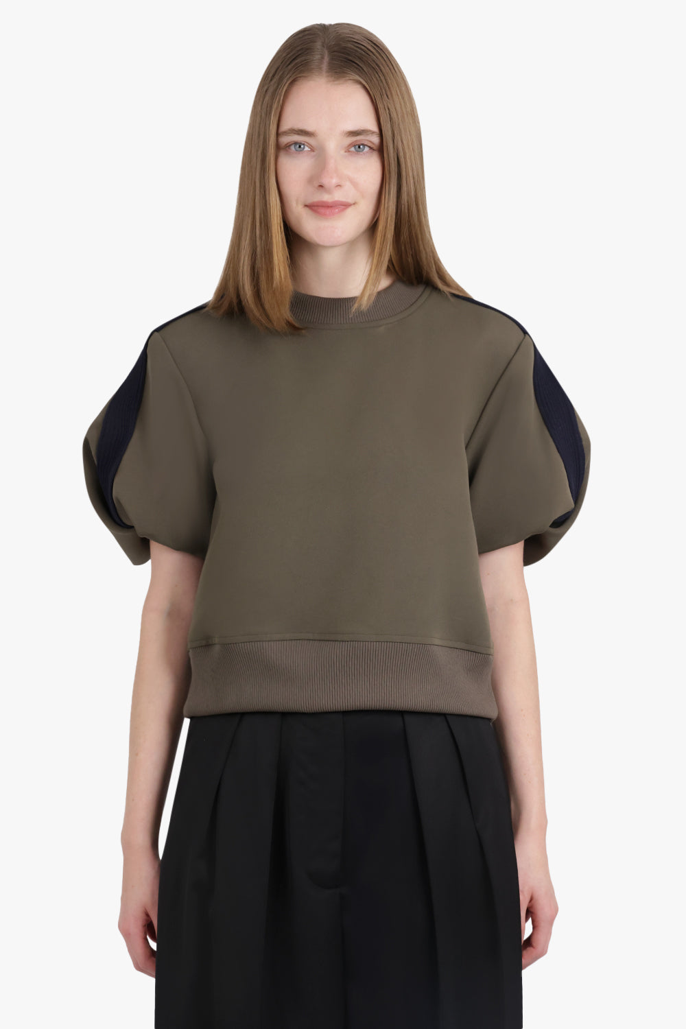 SACAI RTW Balloon S/S Pull over Top | Khaki/Navy