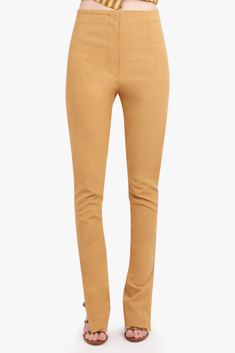 JACQUEMUS RTW LE PANTALON OBIOU PANTS | CAMEL