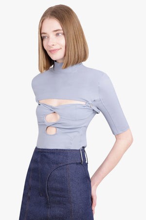 JACQUEMUS RTW LE HAUT PALMI TWIST CUTOUT TOP | LIGHT BLUE