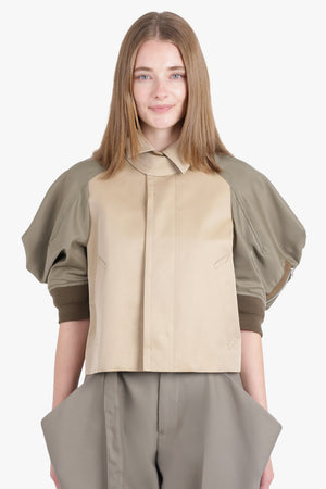 SACAI RTW Contrast Jacket With Exaggerated Wing Sleeve | Beige/Taupe