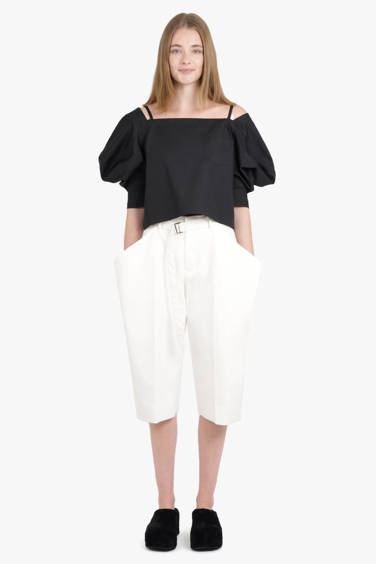 SACAI RTW Off Shoulder Top With Exaggerated Wing Sleeve | Black