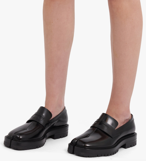 MAISON MARGIELA SHOES Tabi County Loafer | Black