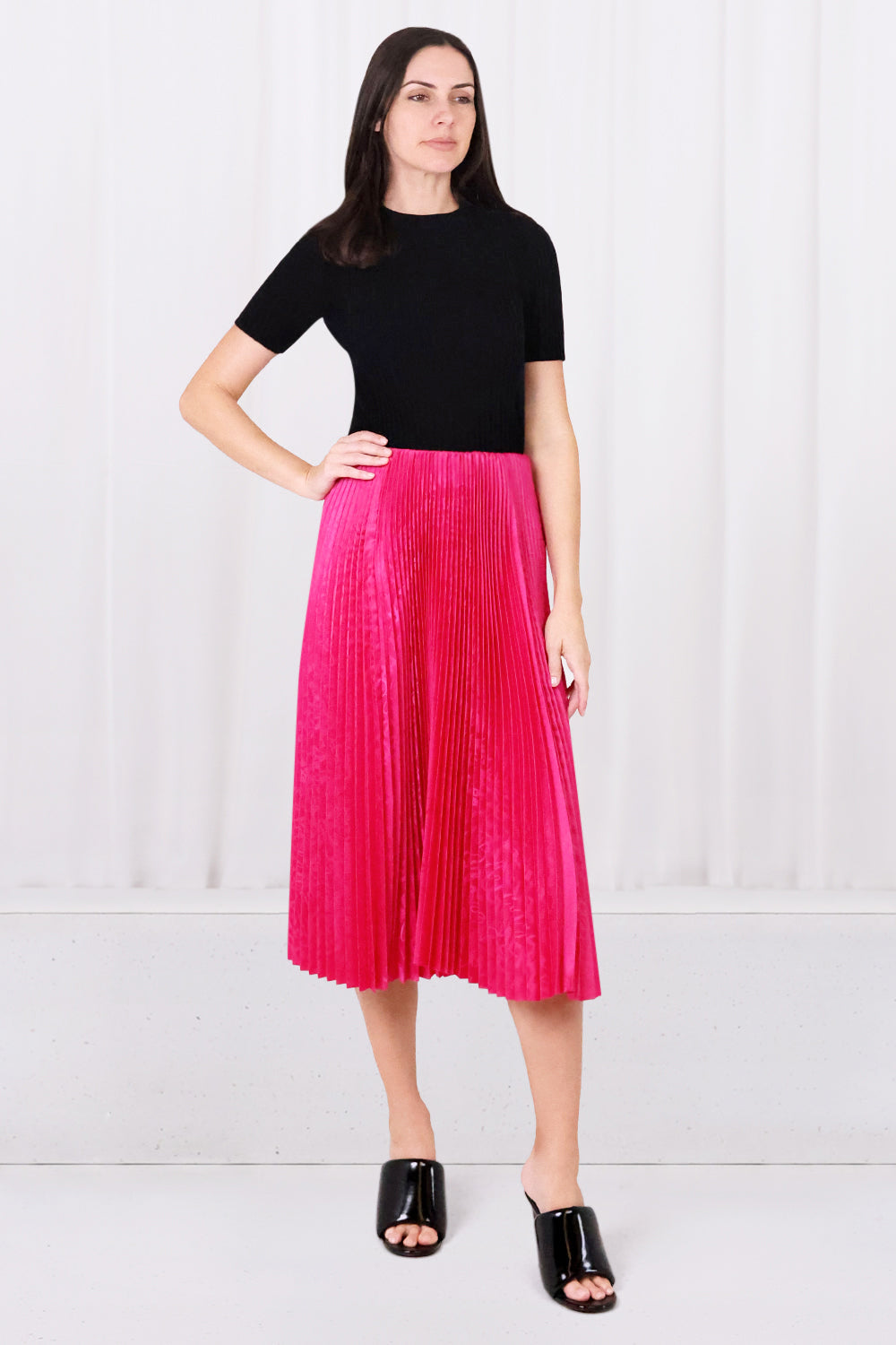 BALENCIAGA RTW PLEATED KICK SKIRT | FUSCHIA