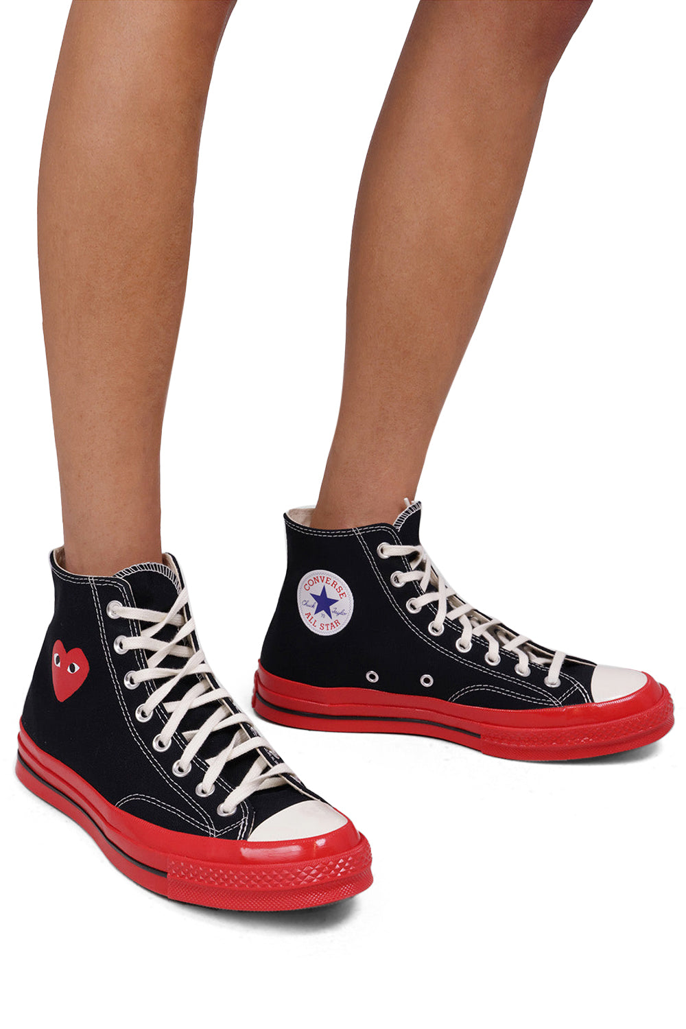 Converse high tops hot sale with heart