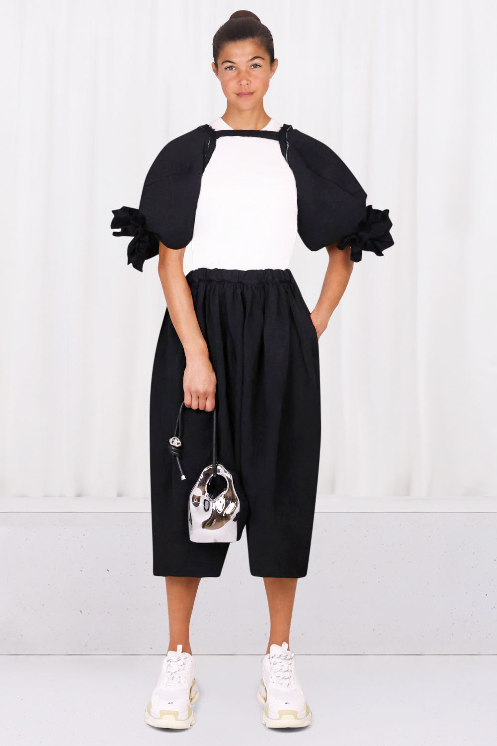 COMME DES GARCONS RTW BOW SLEEVE CAPE | BLACK